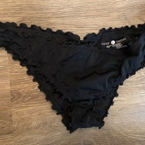 Ruffled bikini bottoms